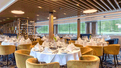 Adora Panorama-Restaurant "Vier Jahreszeiten"