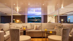 Amadeus Imperial Panorama-Bar