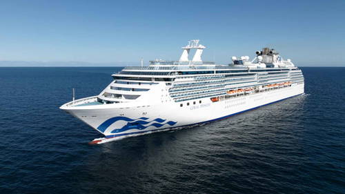 Coral Princess: Outside view