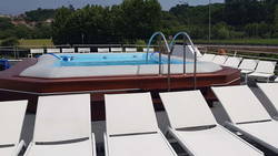 Gil Eanes Sonnendeck mit Pool