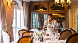 Mekong Navigator Restaurant