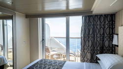 View MSC Seashore: 