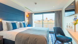 nickoVISION balcony stateroom French balcony