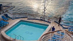 View Diamond Princess: 