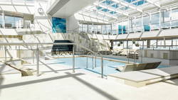Mein Schiff 3 Inside pool with glass roof