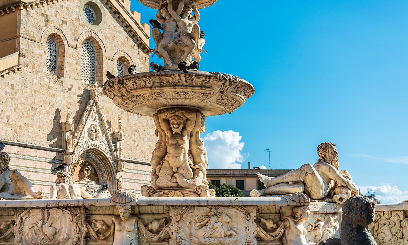messina-italien-brunnen.ebkwpty0.png