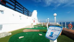 MSC Orchestra Minigolf