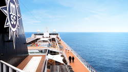 MSC Armonia Power Walking path