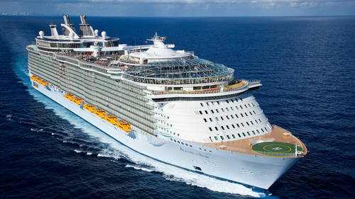Allure of the Seas exterior view