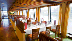 A-ROSA Riva restaurant