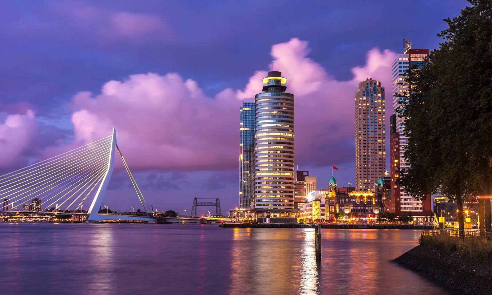 rotterdam-skyline-niederlande-istock-46.62vmphav.jpg