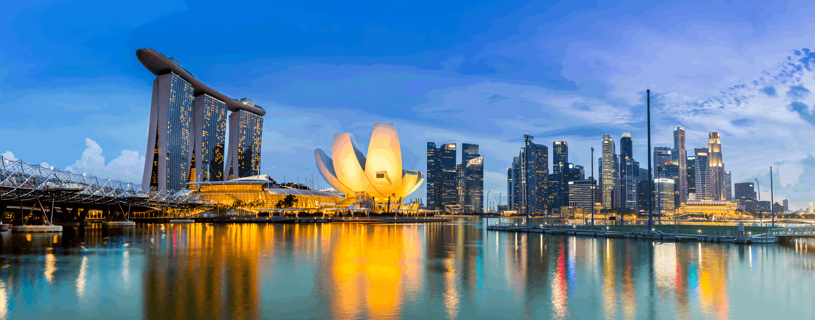 singapur-skyline.c2wamfkw.png