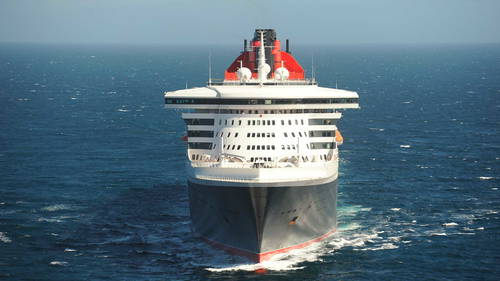 Queen Mary 2 exterior view