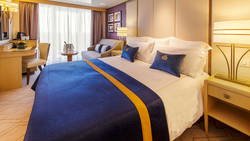 Queen Mary 2 balcony stateroom