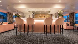 Renoir lounge with bar