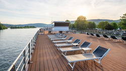 Rhein Melodie sun deck