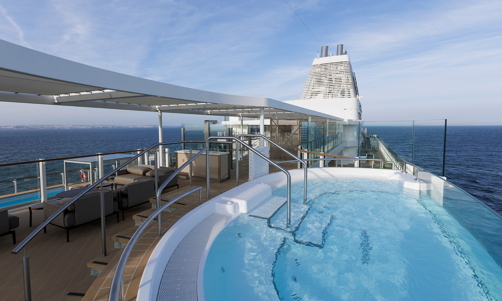 Eastern Caribbean Cruise with Silver Ray on 16/01/2026 (RA260116011)