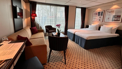 VistaNova Suite upper deck
