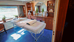 VistaGrace massage room
