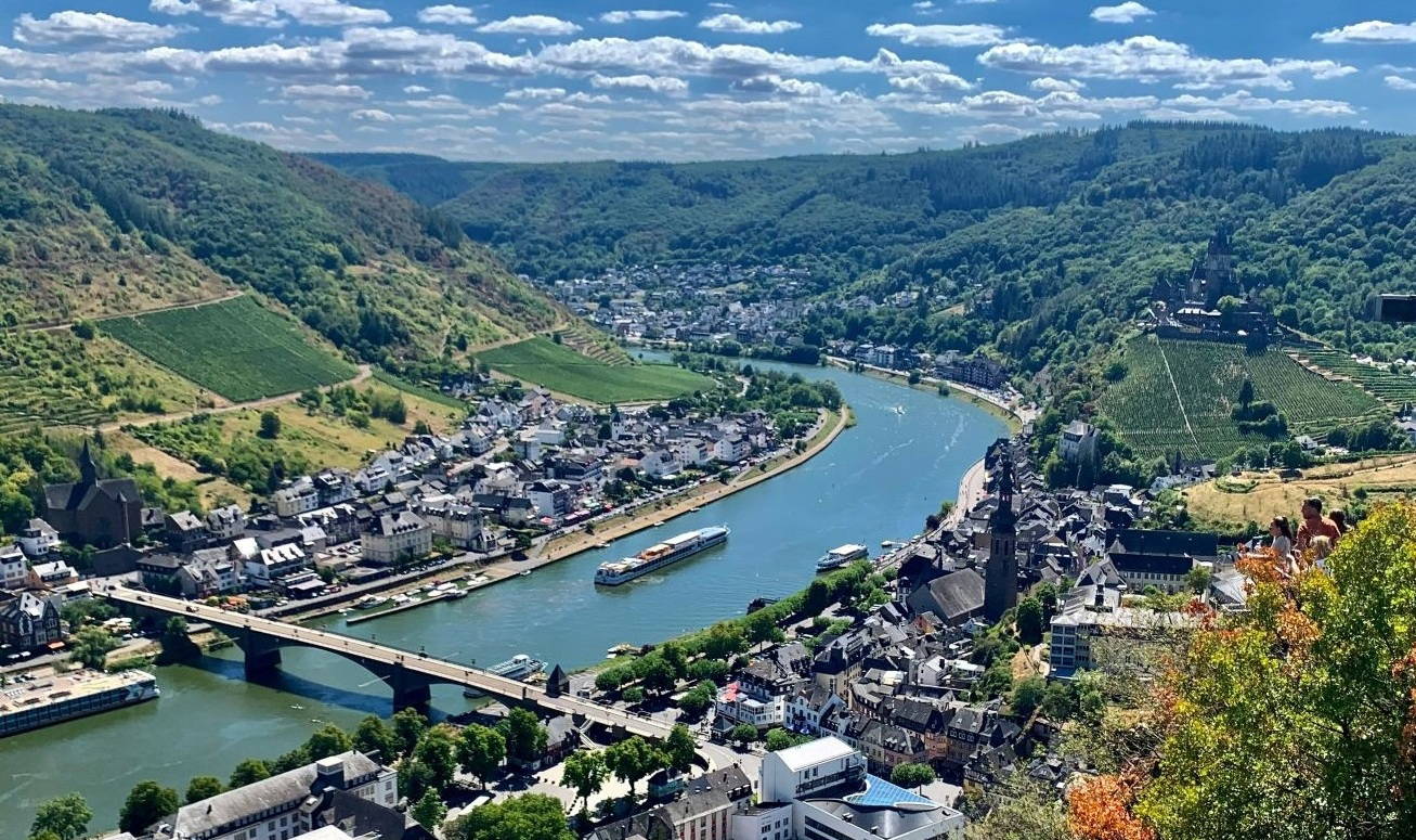 Flusskreuzfahrten: Entdeckungsreisen auf Europas schönsten Wasserstraßen