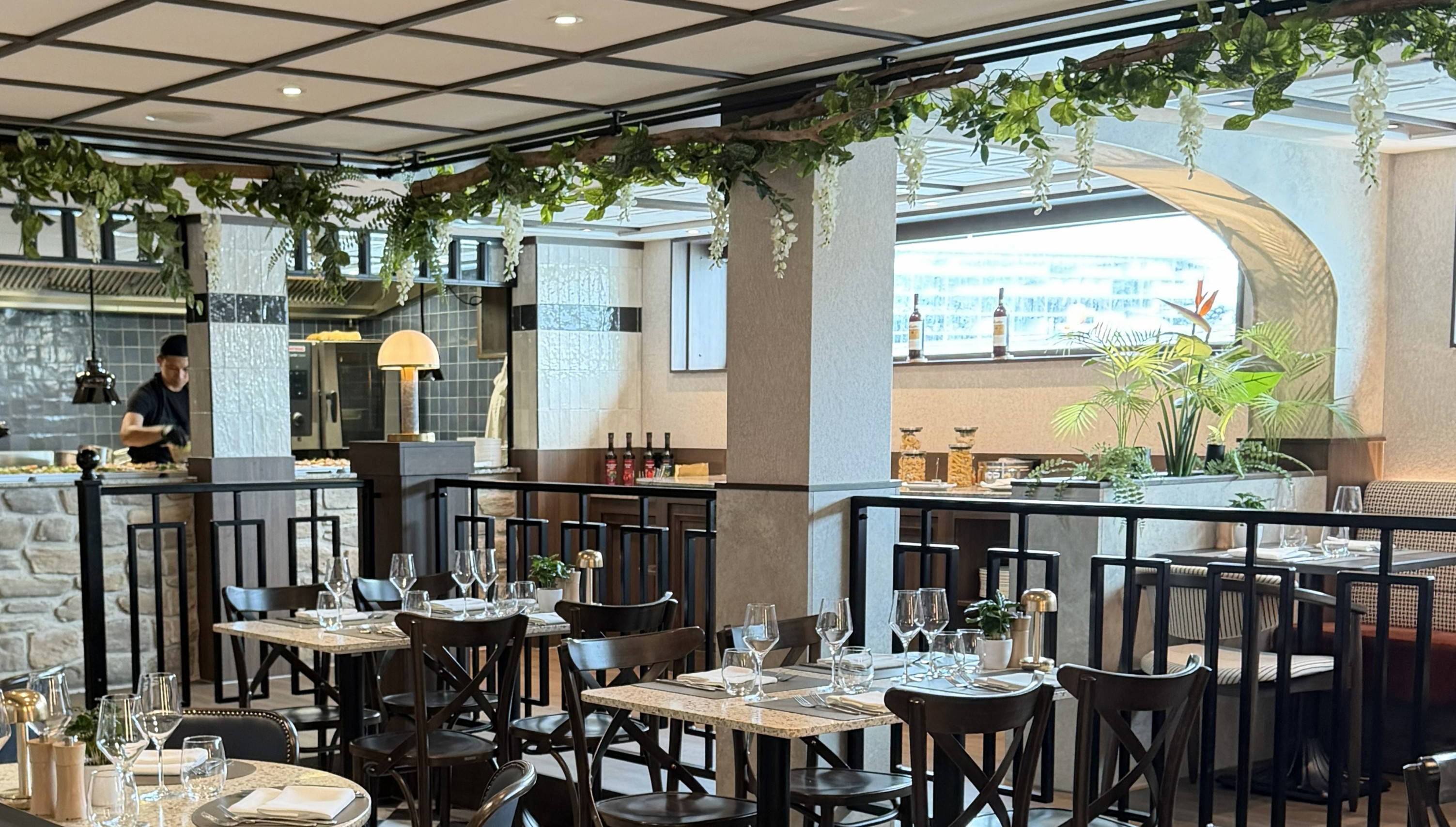 Restaurant an Bord der VIVA-Schiffe